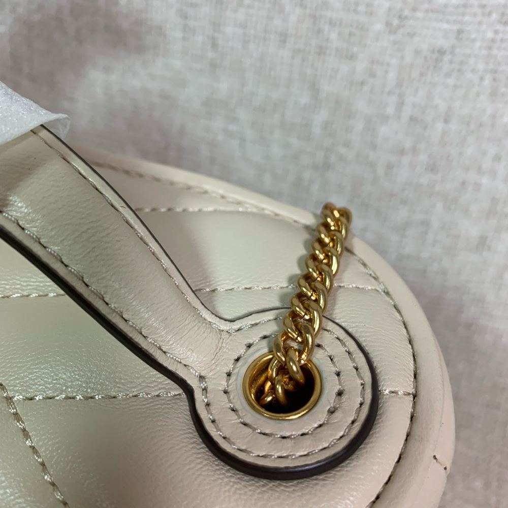 Tory Burch New Cream Quilted Leather Kira Chevron Mini Vanity Bag - BRAND NEW - Picture 12 of 16